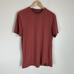 Saxx Aerator Men’s Performance Crew Neck T-Shirt Small Red